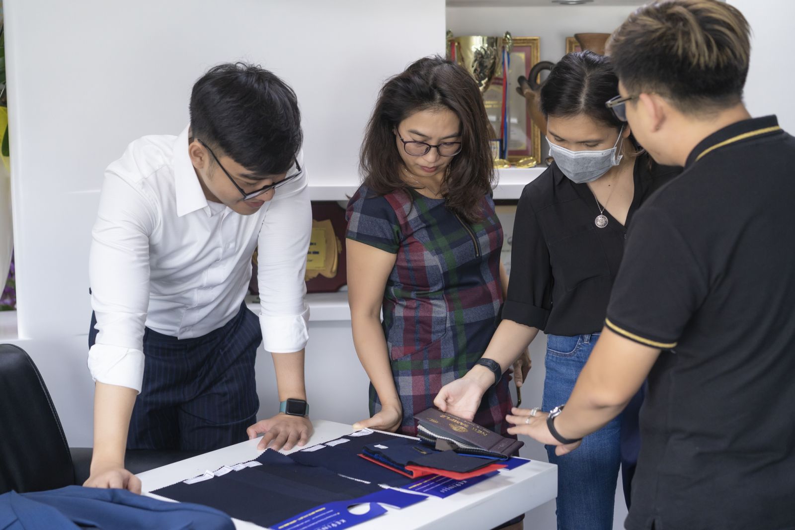 May Đo Tại Nhà Tại Phường Hiệp Bình – Dịch Vụ May Suit Tận Nơi